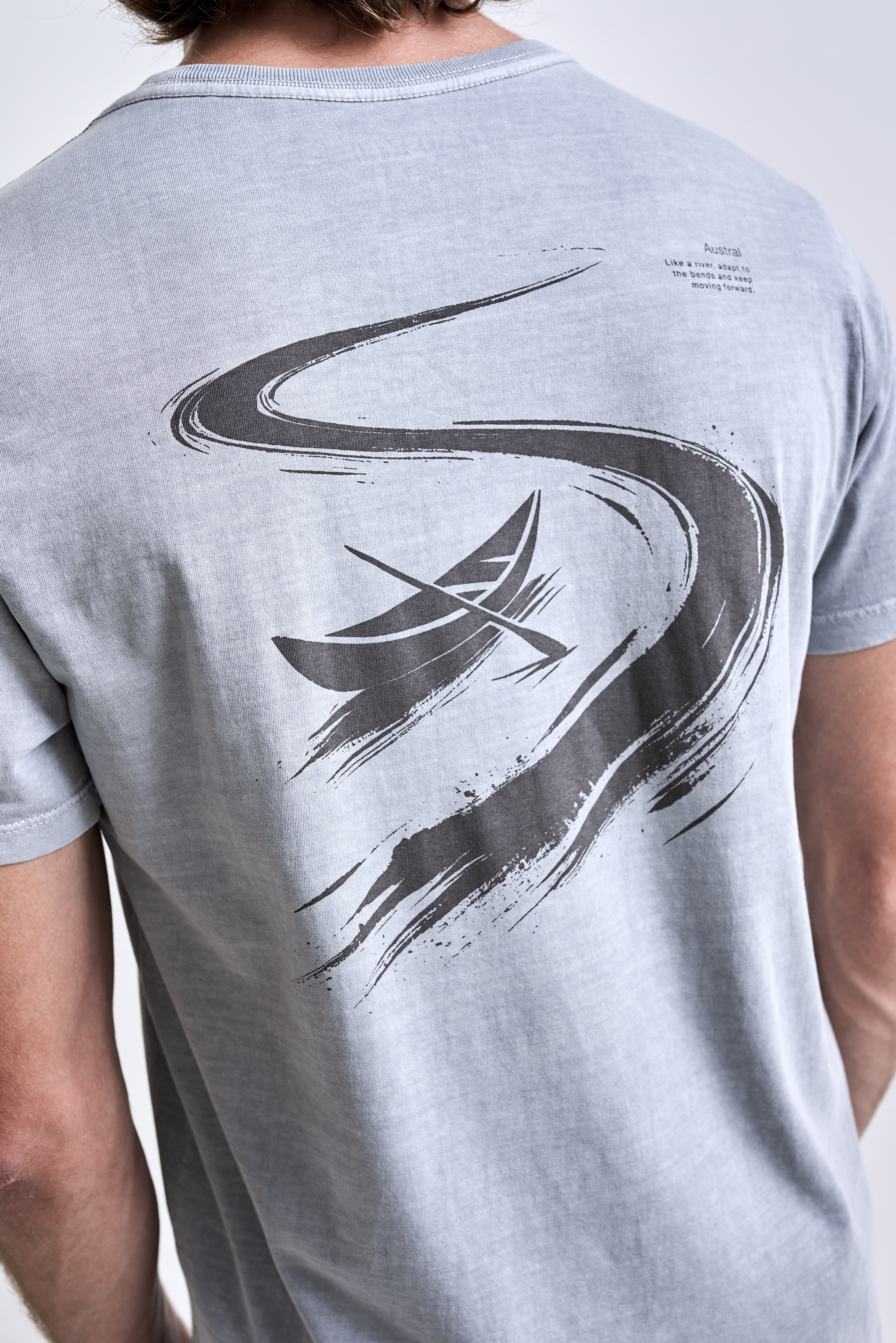 Camiseta Bend Stone Cinza Claro