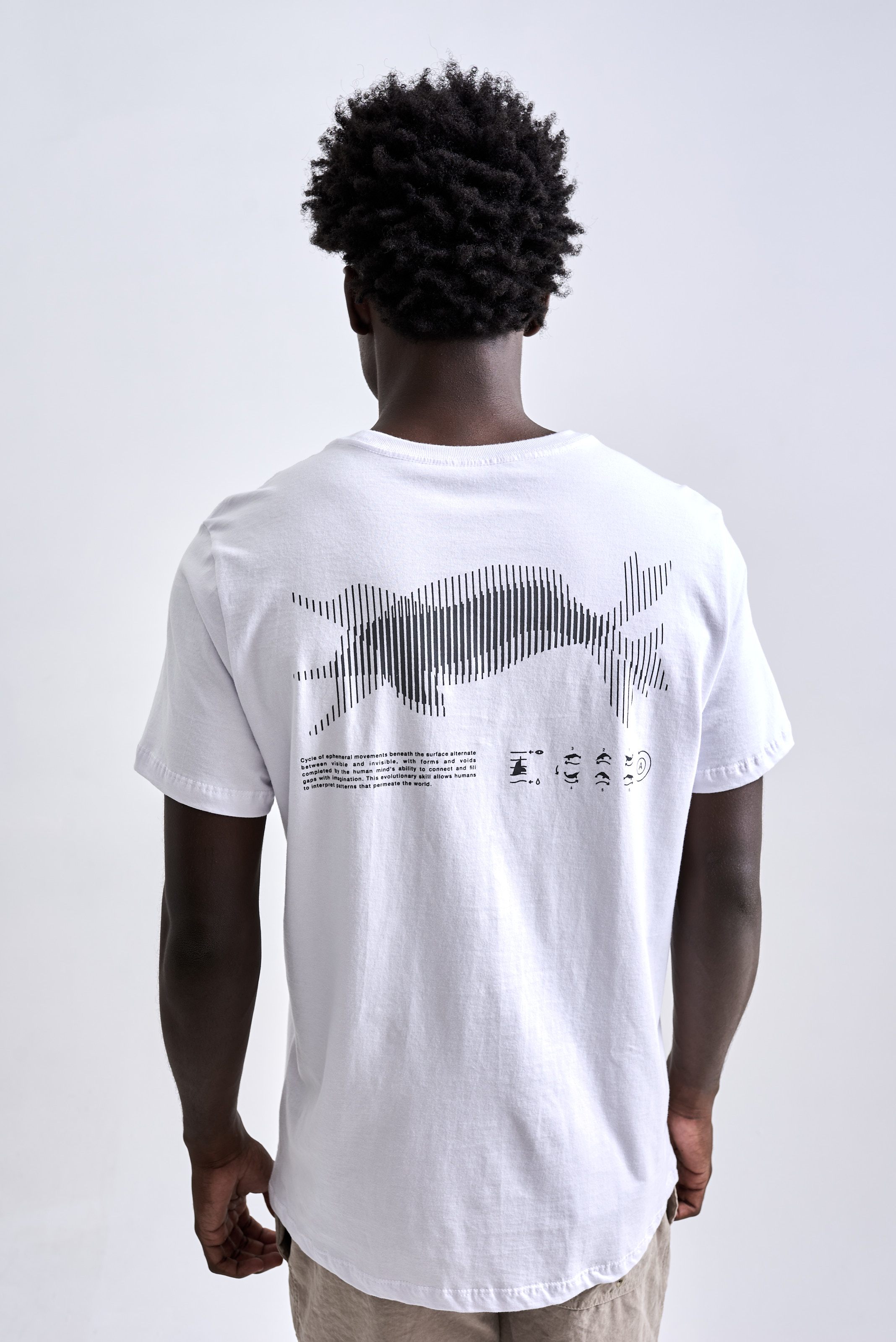 Camiseta Invisible Branco