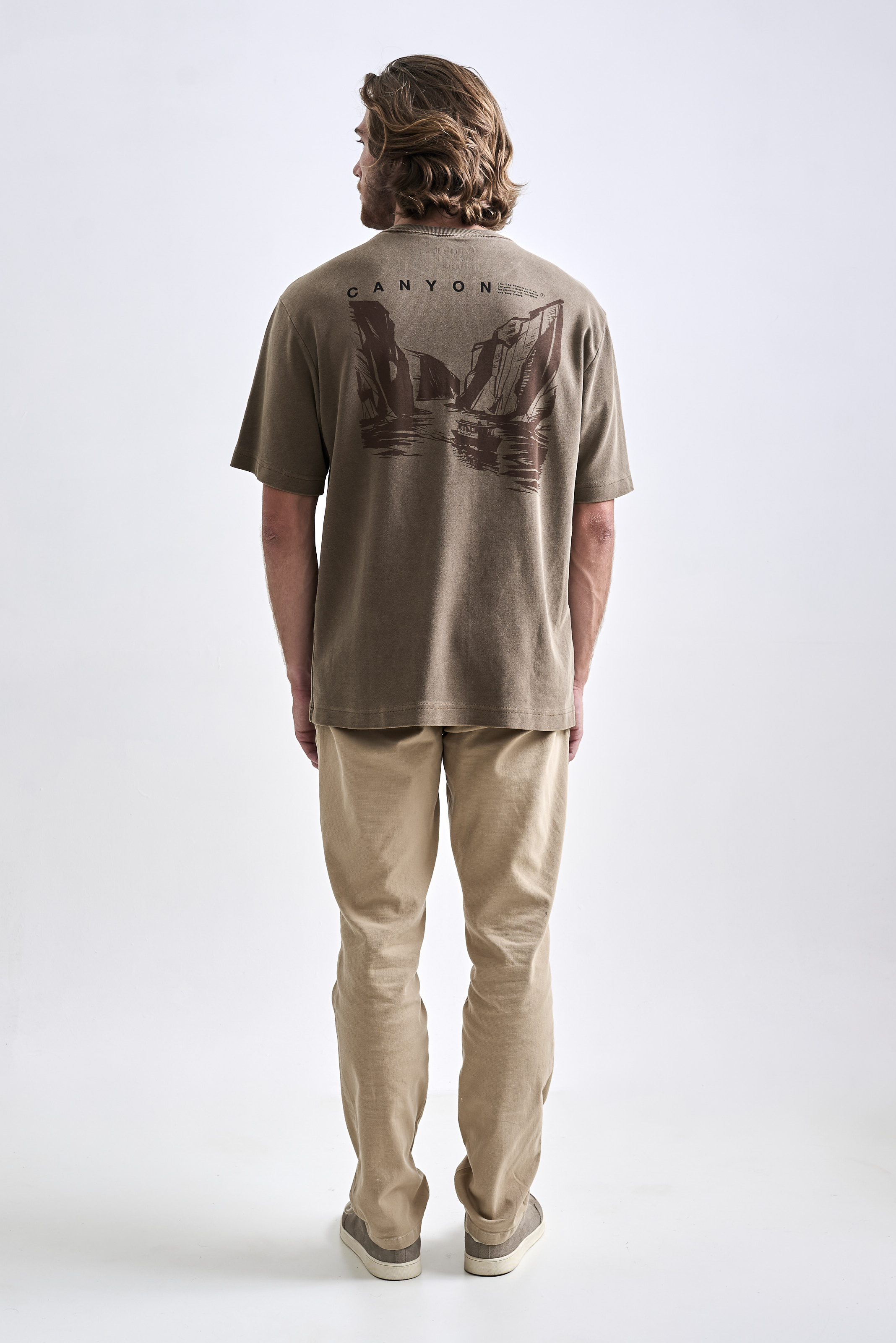 Camiseta Oversized Canyon Stone Marrom | Austral