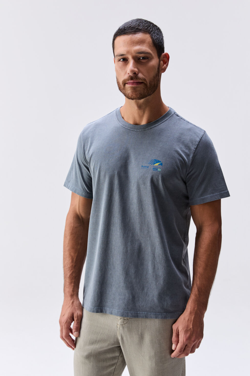 Camiseta Arara Sail Gp Stone Cinza Old